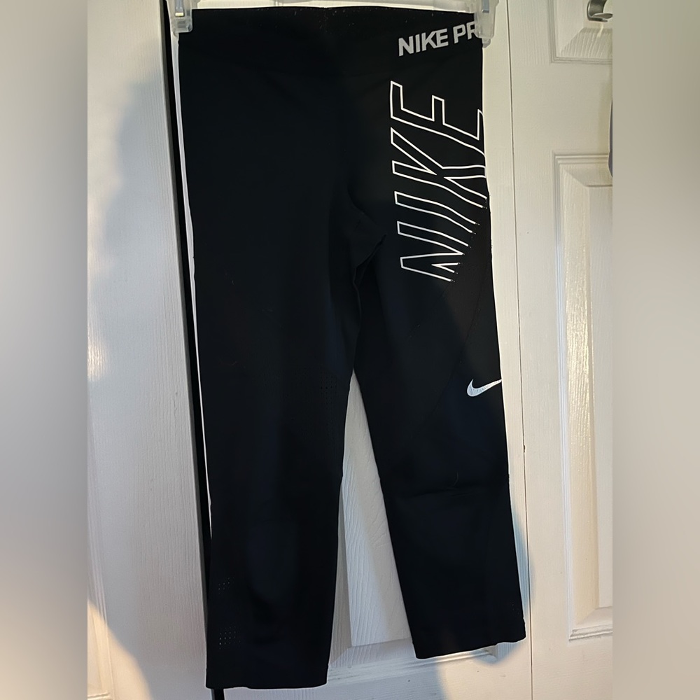 Nike Pro leggings